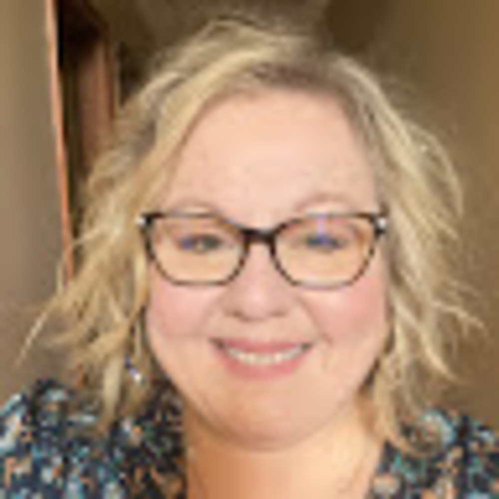 Meet your Posher, Pamela